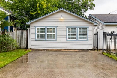 329 E 25th St unit B, Houston, TX 77008 - photo 2