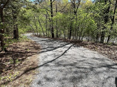 Winding Private Drive