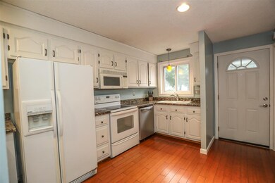 28 Shelburne Rd, Merrimack, NH 03054 - photo 2