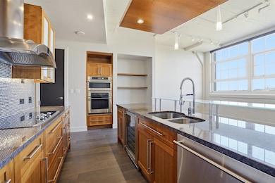 Montgomery Plaza unit 2644, Fort Worth, TX 76107 - photo 6