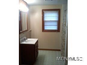 2nd Floor  3/4 Bath