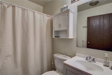 205 Galloway Ct unit 4, Menomonie, WI 54751 - photo 4