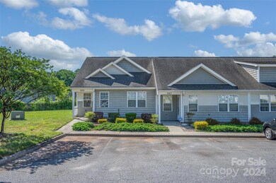 943 Barracuda Ave, Statesville, NC 28677 - photo 2