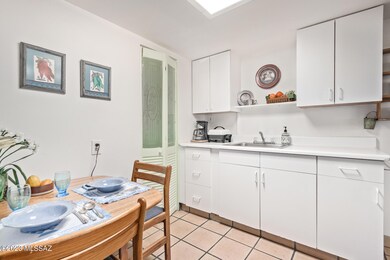 Guest House Kitchen
