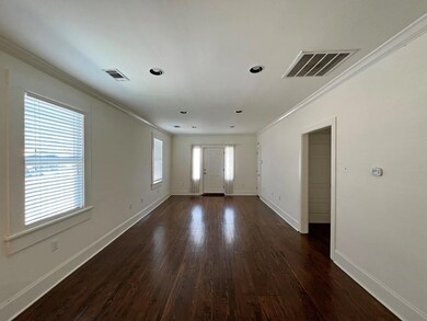 1115 9th St, Gretna, LA 70053 - photo 4