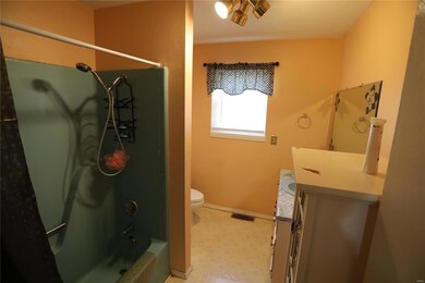 1925 Brentwood Rd, Poplar Bluff, MO 63901 - photo 5