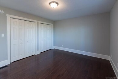 23 Gibbs Rd, Leicester, NC 28748 - photo 4