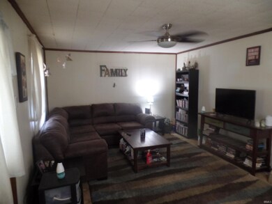 266 E Church St, Bloomfield, IN 47424 - photo 2