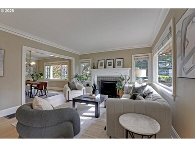 3259 NE Hoyt St, Portland, OR 97232 - photo 6