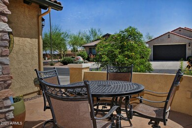 6603 W Mockingbird Way-large-005-041-Cou