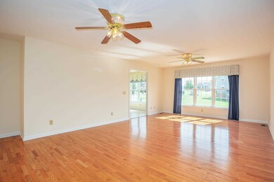 684 Suncrest Ct, Rockingham, VA 22801 - photo 4