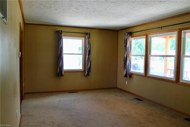 2807 Goble Dr, Lorain, OH 44055 - photo 6