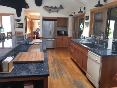 143 Old Holmes Hole Rd, Vineyard Haven, MA 02568 - photo 2