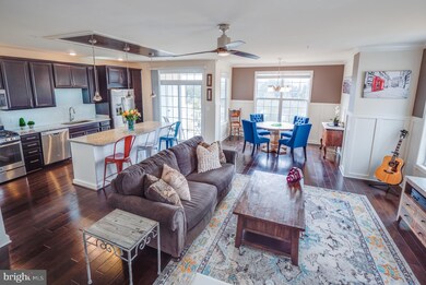 23315 Milltown Knoll Square unit 118, Ashburn, VA 20148 - photo 3