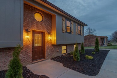 005-61-Longview-Ct-Lancaster-KY-40444-SM