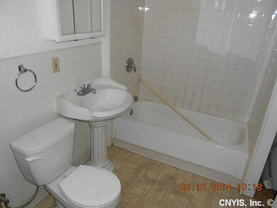 Bathroom Second Floor Unit