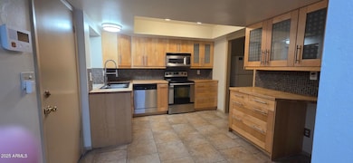 7744 E Camelback Rd, Scottsdale, AZ 85251 - photo 2