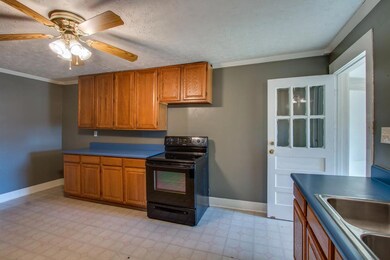 113 Vantrease Rd, Brush Creek, TN 38547 - photo 3