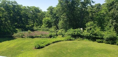 694 Potomska Rd, South Dartmouth, MA 02748 - photo 7