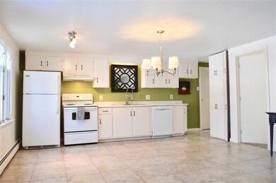 3 Willow Ave, Old Orchard Beach, ME 04064 - photo 4