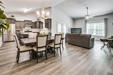 2007 Springwood Ct, Asheboro, NC 27205 - photo 7