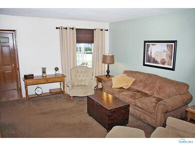 2825 Oak Grove Place, Toledo, OH 43613 - photo 2