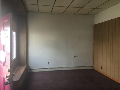 718 2nd Ave, Troy, NY 12182 - photo 3