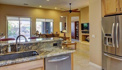 kitchen toward great rm
