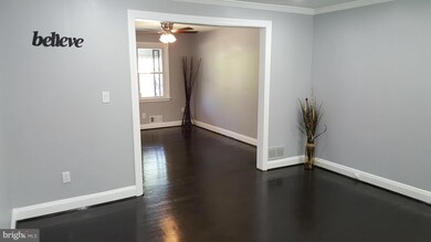 8605 Oak Rd, Parkville, MD 21234 - photo 2