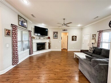 481 Captain Hopkins St, Prairie Grove, AR 72753 - photo 3