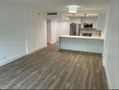 Waters Edge unit 101, Coral Gables, FL 33133 - photo 2