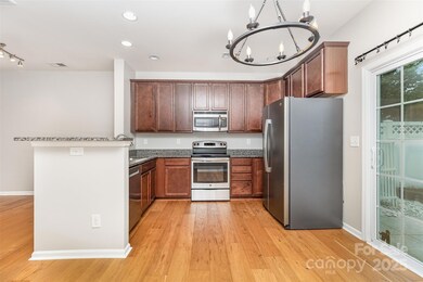 1437 Harpers Inlet Dr, Clover, SC 29710 - photo 7