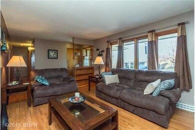 2439 Mansfield Dr, Des Moines, IA 50317 - photo 2