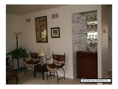 Living Room. Display prize possessions in the cust