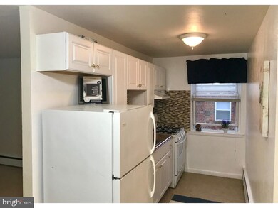 237 S 3rd St unit B, North Wales, PA 19454 - photo 5