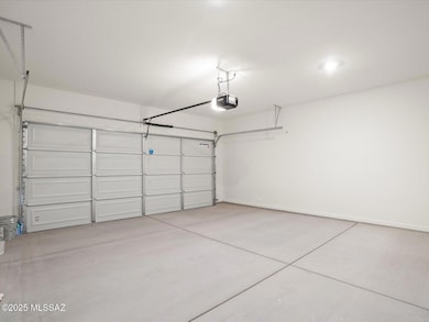 6934 W Sweetshade Ln, Tucson, AZ 85757 - photo 6