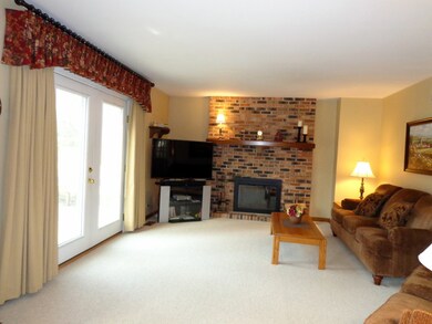 732 Nordic Ct, Batavia, IL 60510 - photo 7