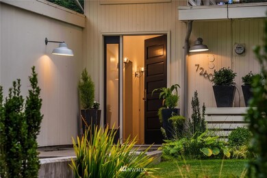 7260 W Mercer Way, Mercer Island, WA 98040 - photo 3