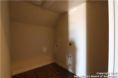 10570 Far Reaches Ln, Helotes, TX 78023 - photo 3