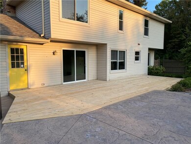 Brand new 440 square feet deck on back of house.