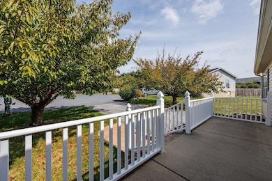 1724 Hermitage Dr, Harrisonburg, VA 22801 - photo 5