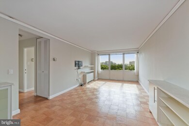 River Park unit N714, Washington, DC 20024 - photo 4