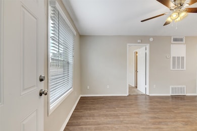 1520 Broadmoor Dr unit D, Bryan, TX 77802 - photo 2