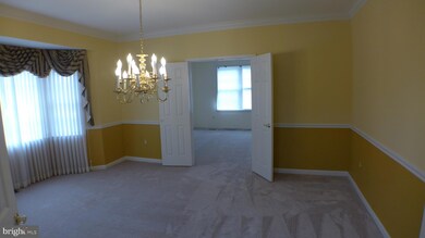 10008 Manor Place, Fairfax, VA 22032 - photo 7