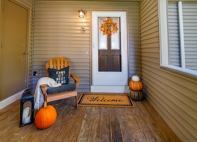 74 Quarry Dock Rd, Branford, CT 06405 - photo 5