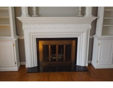 32 Elnora Dr, Worcester, MA 01606 - photo 5