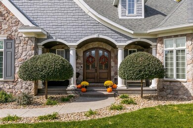 EXTENSIVE LANDSCAPING