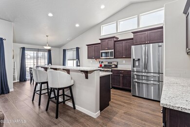 Breakfast Bar