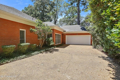 47 Avery Cir, Jackson, MS 39211 - photo 4