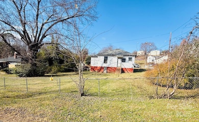 45 Gladden St, Marion, NC 28752 - photo 6